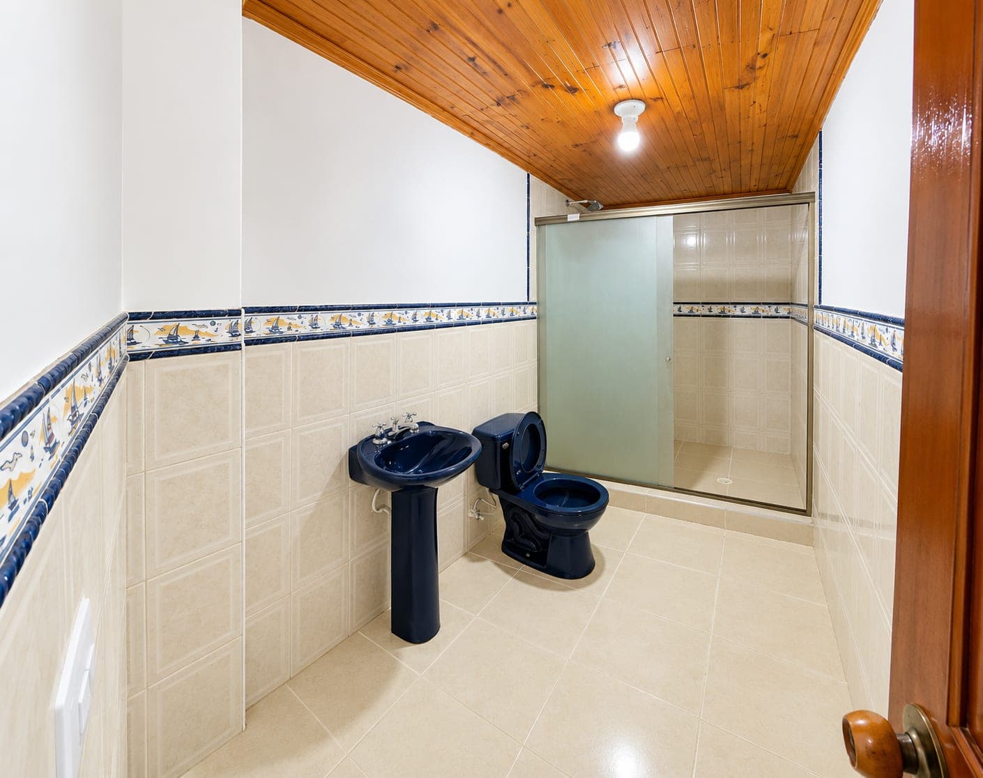 🏡 CASA CON DOBLE RENTA – EXCELENTE OPORTUNIDAD DE INVERSIÓN