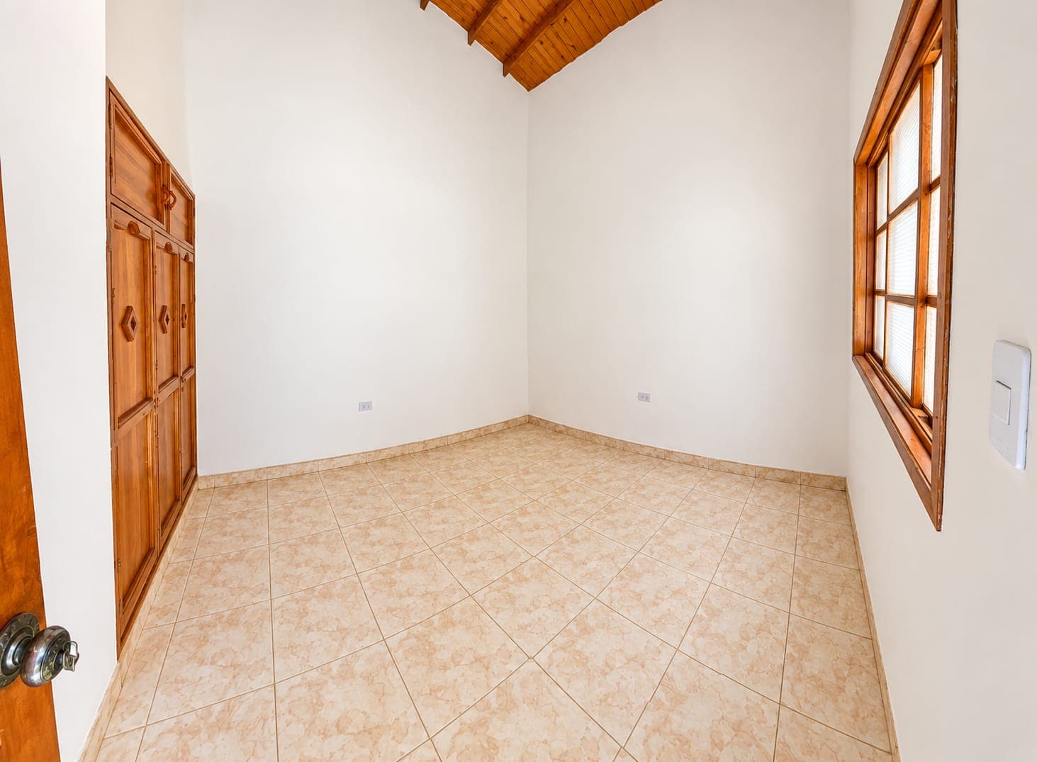 🏡 CASA CON DOBLE RENTA – EXCELENTE OPORTUNIDAD DE INVERSIÓN