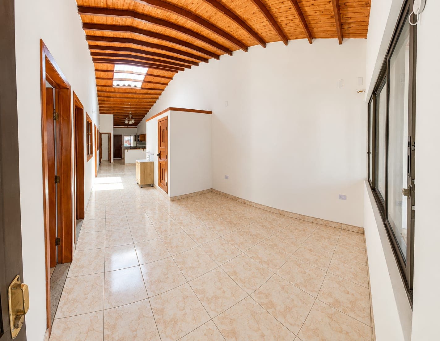 🏡 CASA CON DOBLE RENTA – EXCELENTE OPORTUNIDAD DE INVERSIÓN